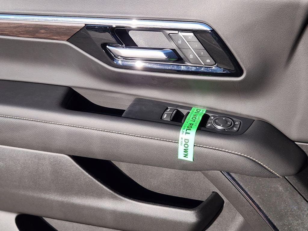 New 2026 Chevrolet Tahoe Premier image 17