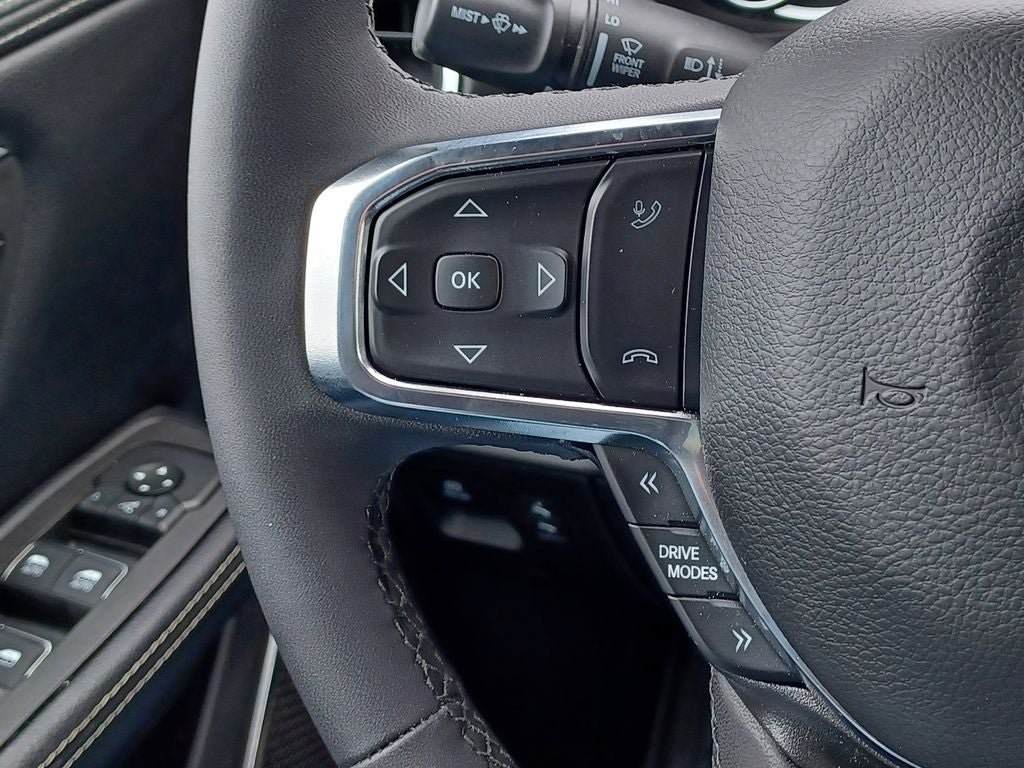 Used 2026 RAM 1500 Laramie AWD/4WD image 18