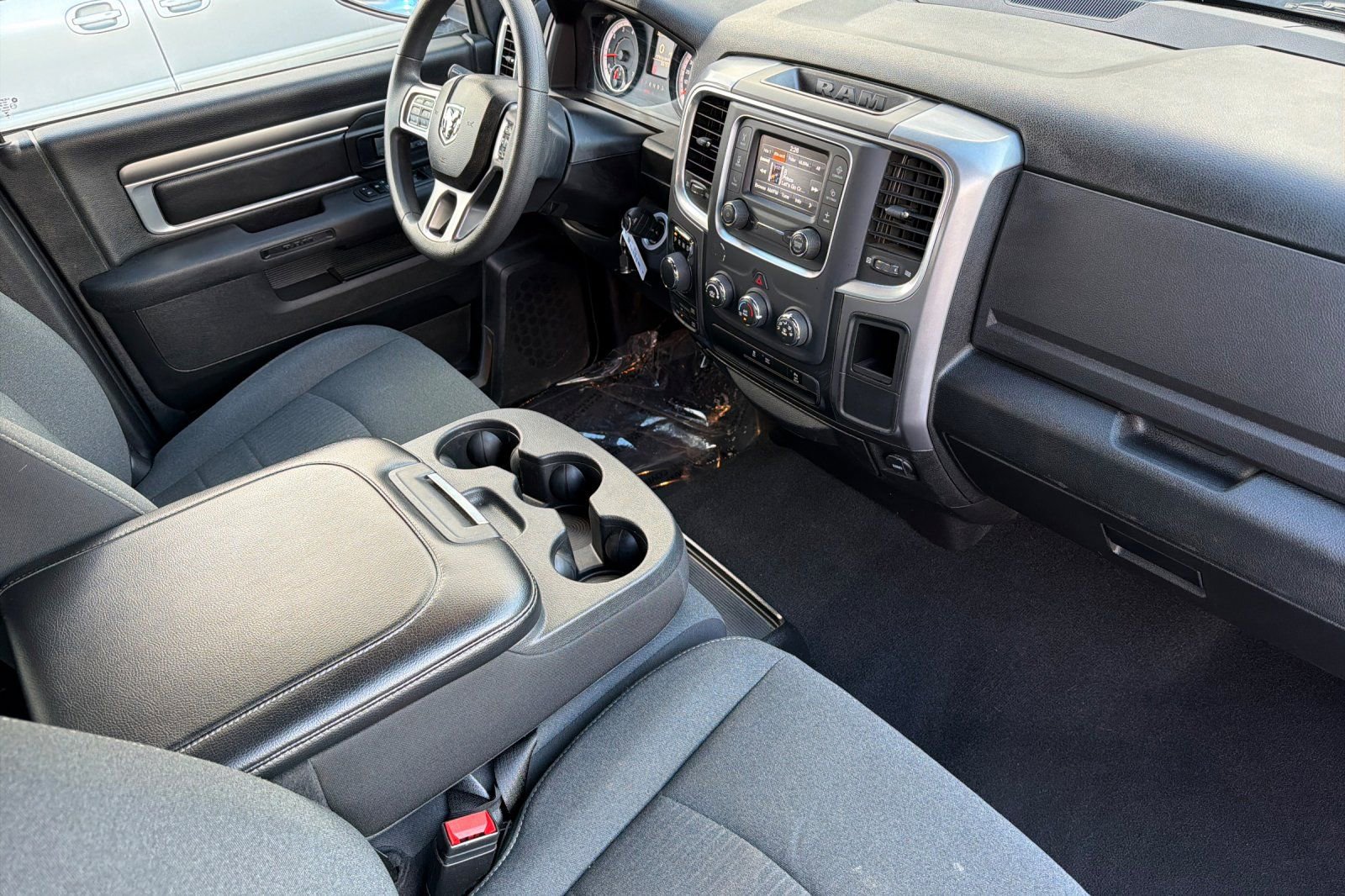 Used 2024 RAM 1500 Classic Warlock image 15