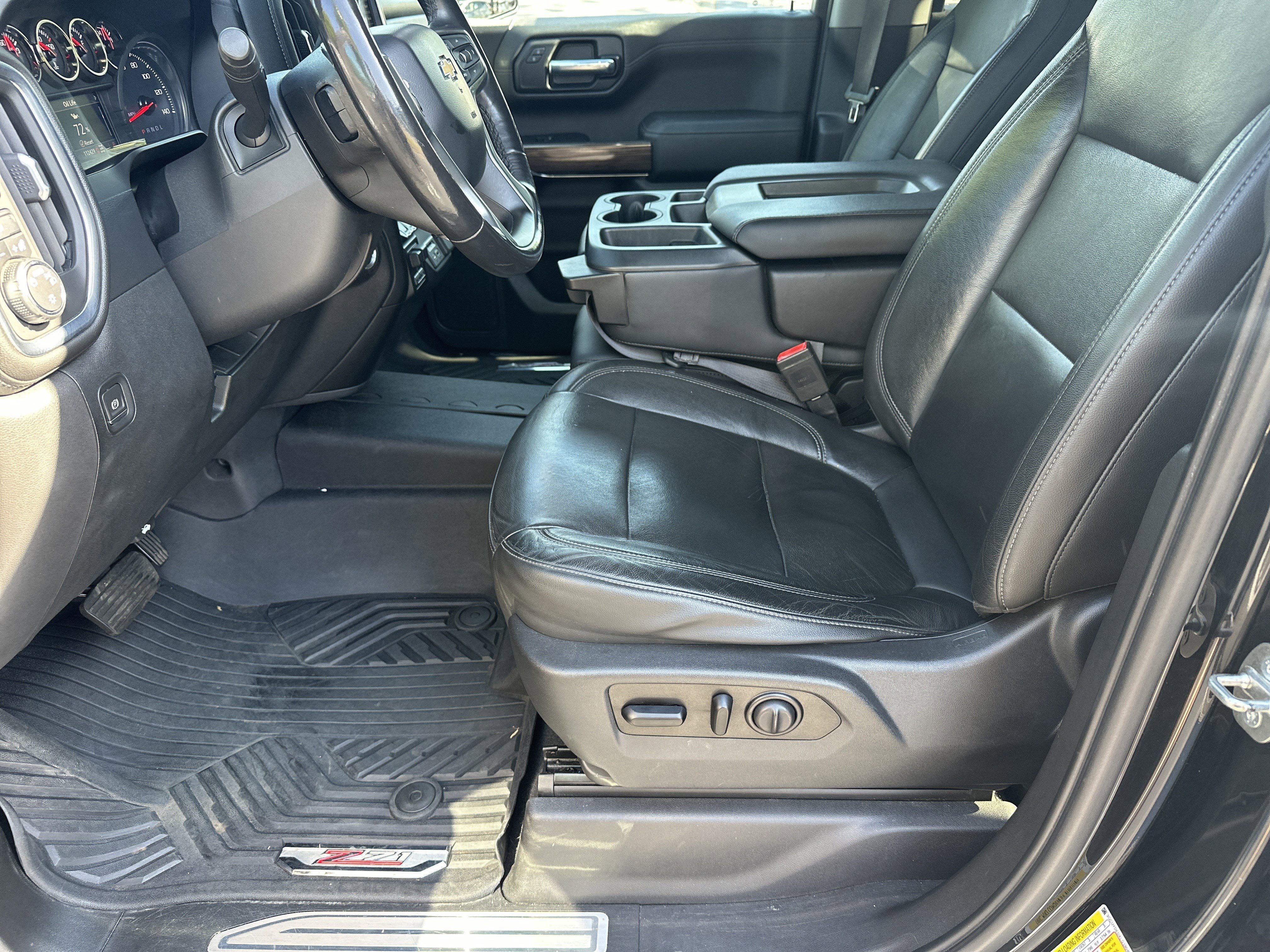 Used 2020 Chevrolet Silverado 1500 LT w/ All-Star Edition AWD/4WD image 9