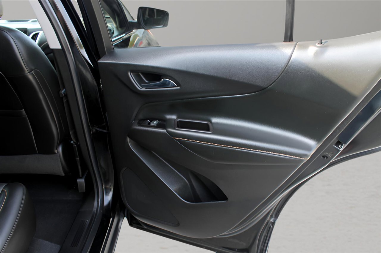 Used 2022 Chevrolet Equinox Premier image 33