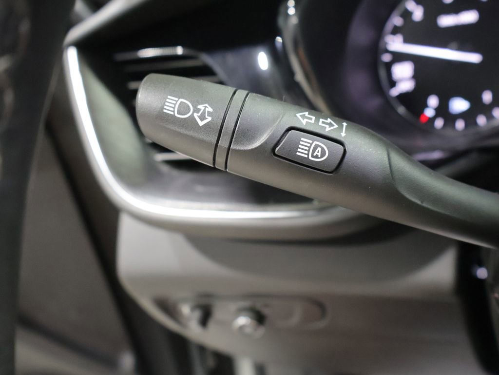 Used 2023 Buick Envision Preferred AWD/4WD image 36
