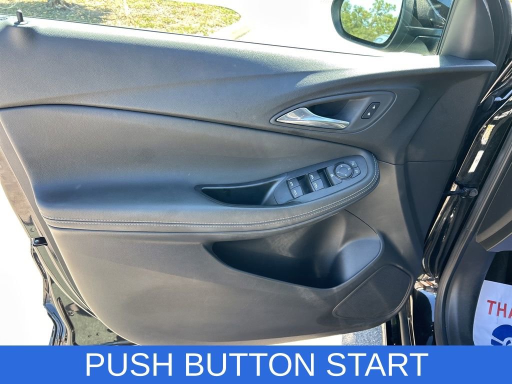 Used 2024 Buick Encore GX Sport Touring image 10