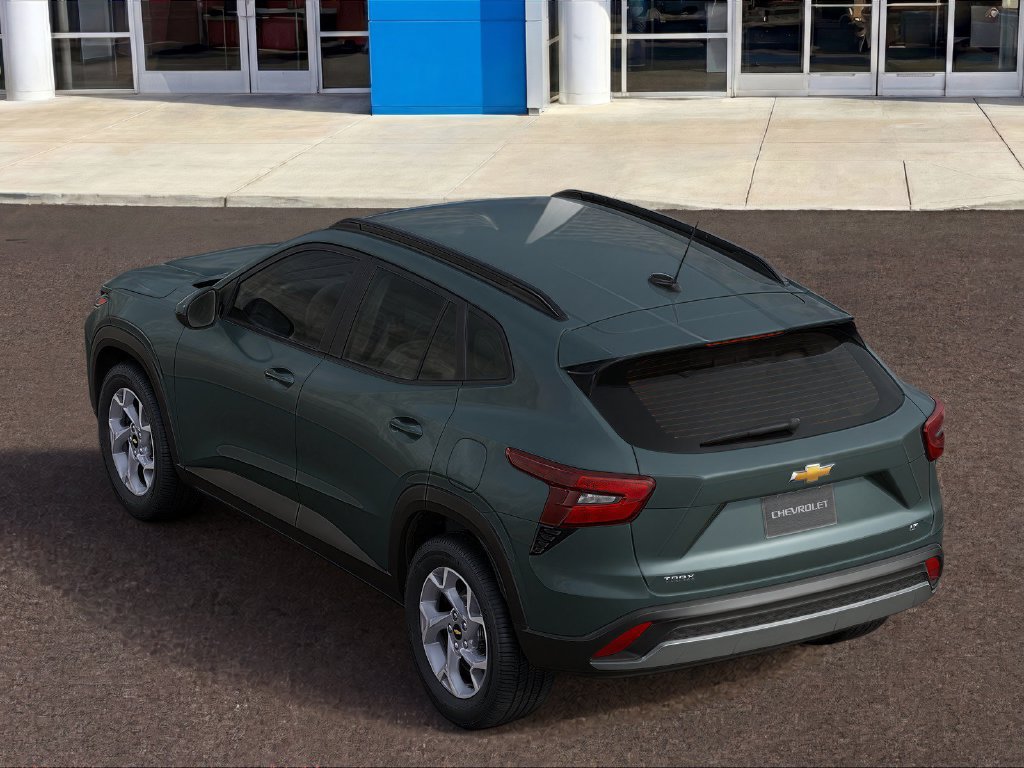 New 2026 Chevrolet Trax LT FWD image 2