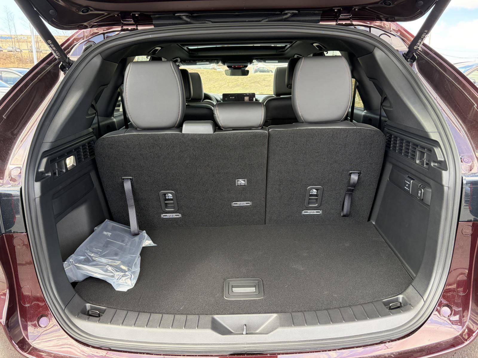 New 2026 MAZDA CX-90 3.3 Turbo w/ Premium Plus Pkg image 18