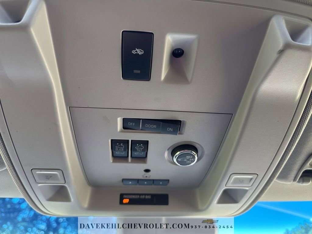 Used 2019 GMC Yukon Denali w/ Denali Ultimate Package image 18