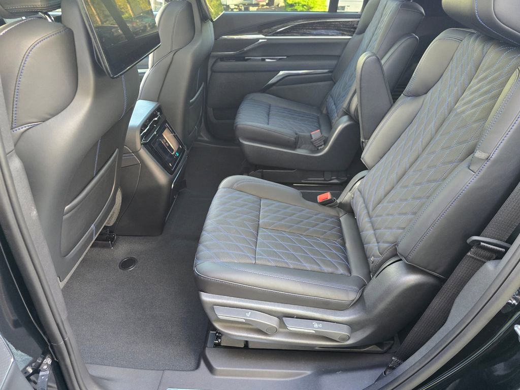New 2026 Cadillac Escalade IQL Sport 1 AWD/4WD image 18