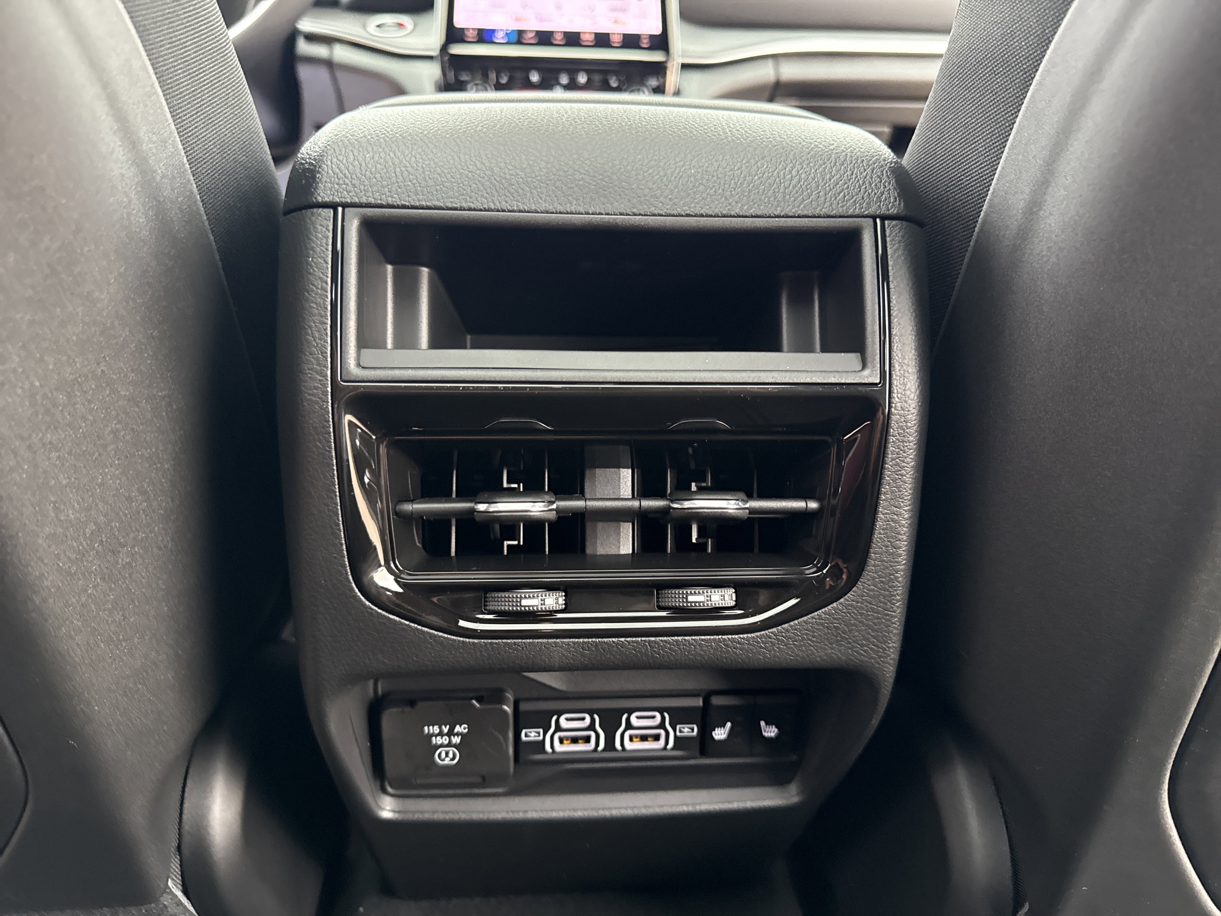 New 2025 Jeep Grand Cherokee Limited w/ Luxury Tech Group II image 36