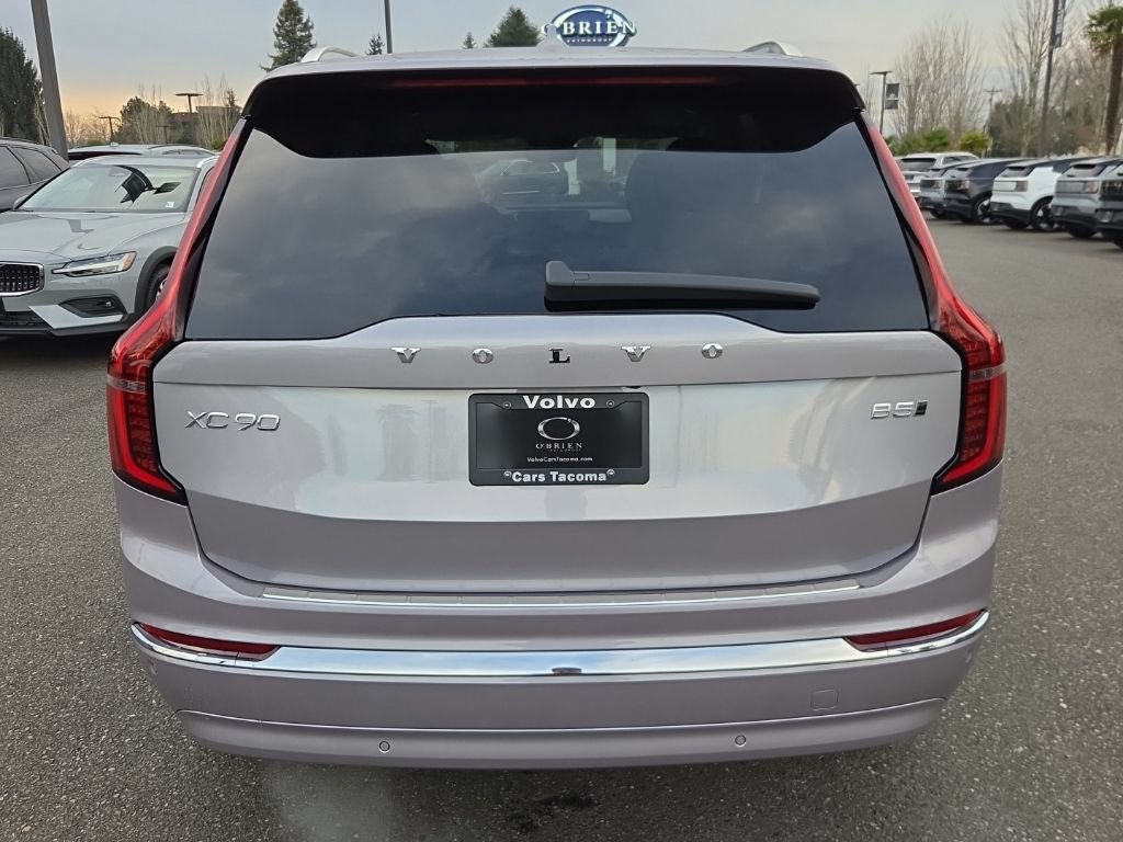 New 2026 Volvo XC90 B5 Core w/ Protection Package Premier AWD/4WD image 12