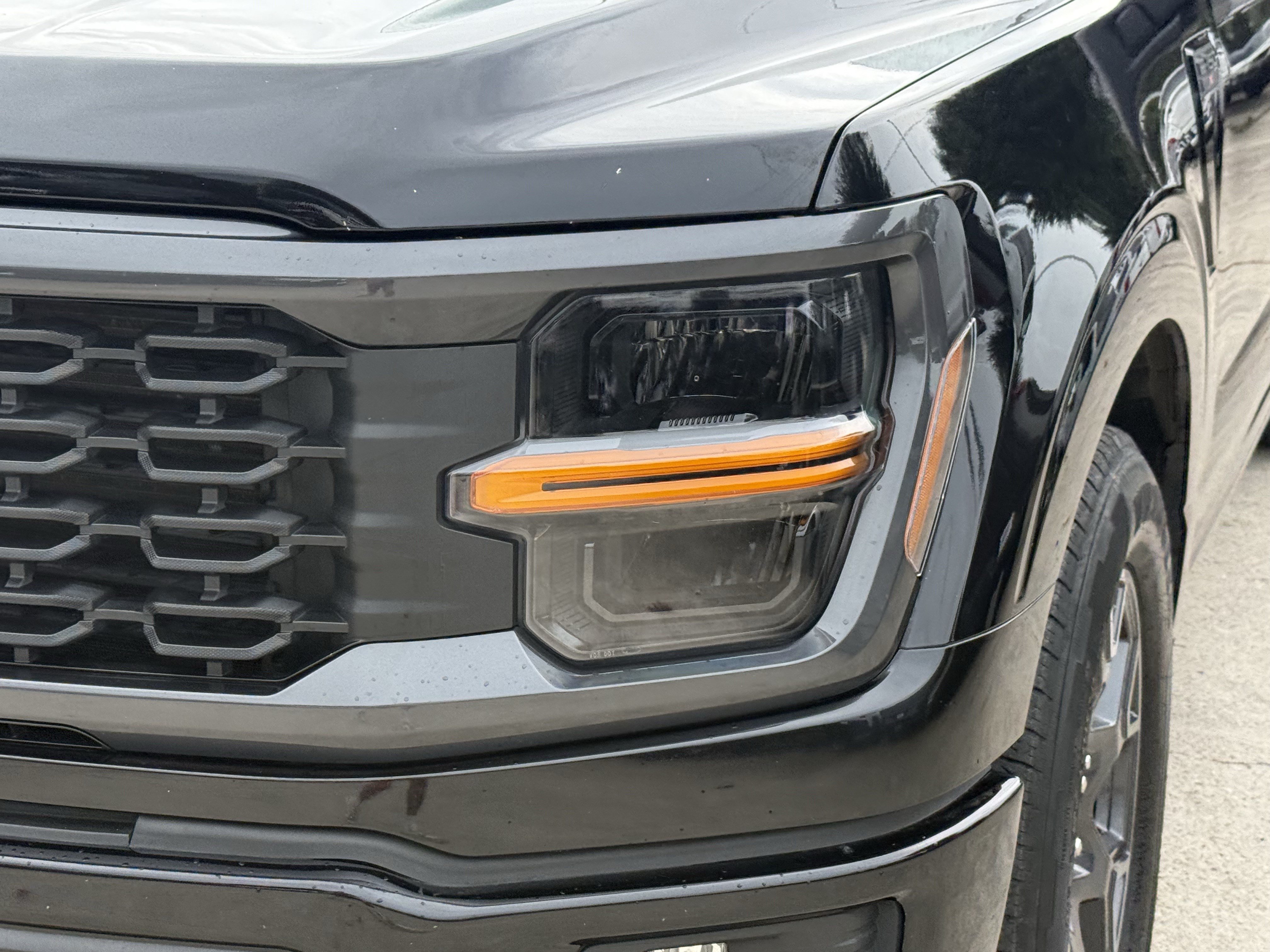 Used 2024 Ford F150 STX RWD image 12