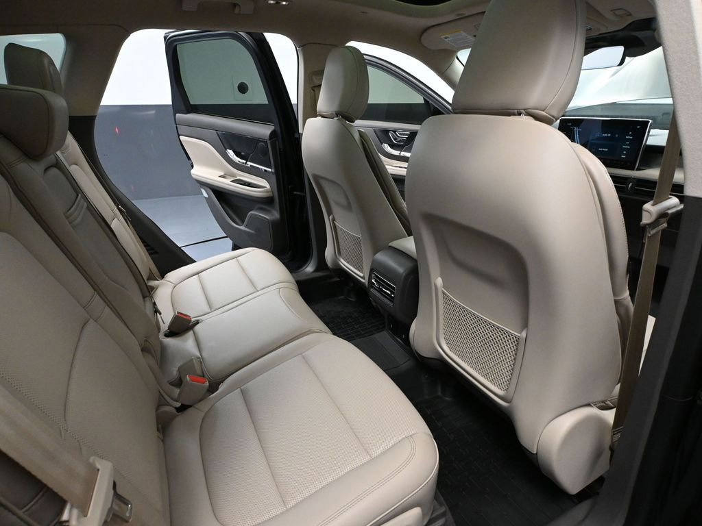 Used 2024 Lincoln Corsair AWD w/ Equipment Group 101A image 47