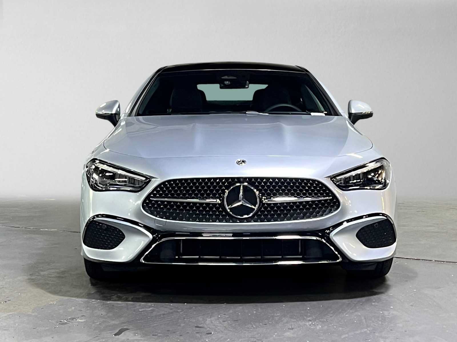 Used 2026 Mercedes-Benz CLE 300 4MATIC Coupe image 8