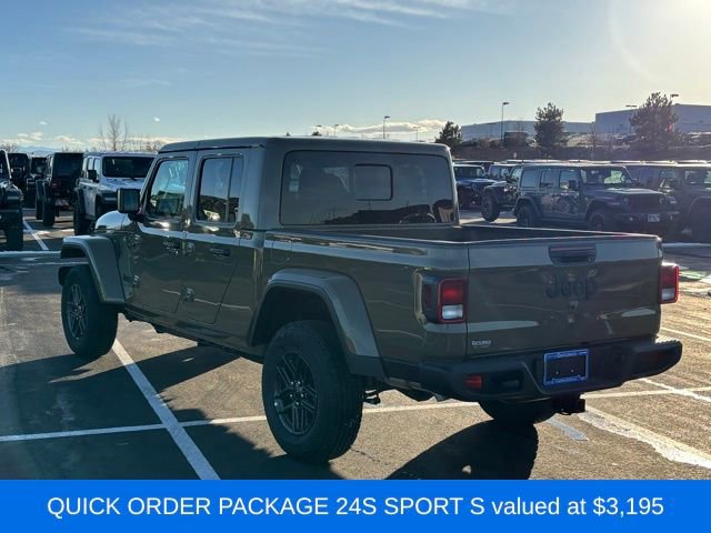 New 2026 Jeep Gladiator Sport AWD/4WD image 3