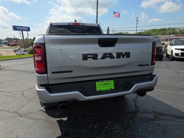 Used 2025 RAM 1500 Big Horn AWD/4WD image 5