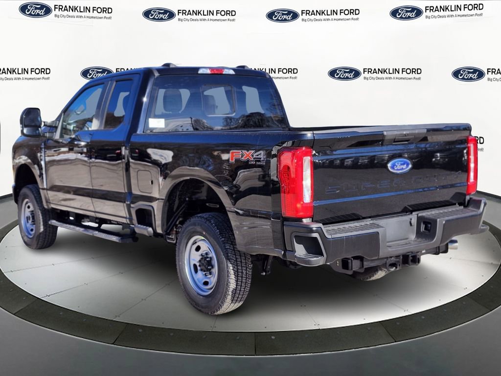 New 2026 Ford F250 XL w/ FX4 Off-Road Package image 3