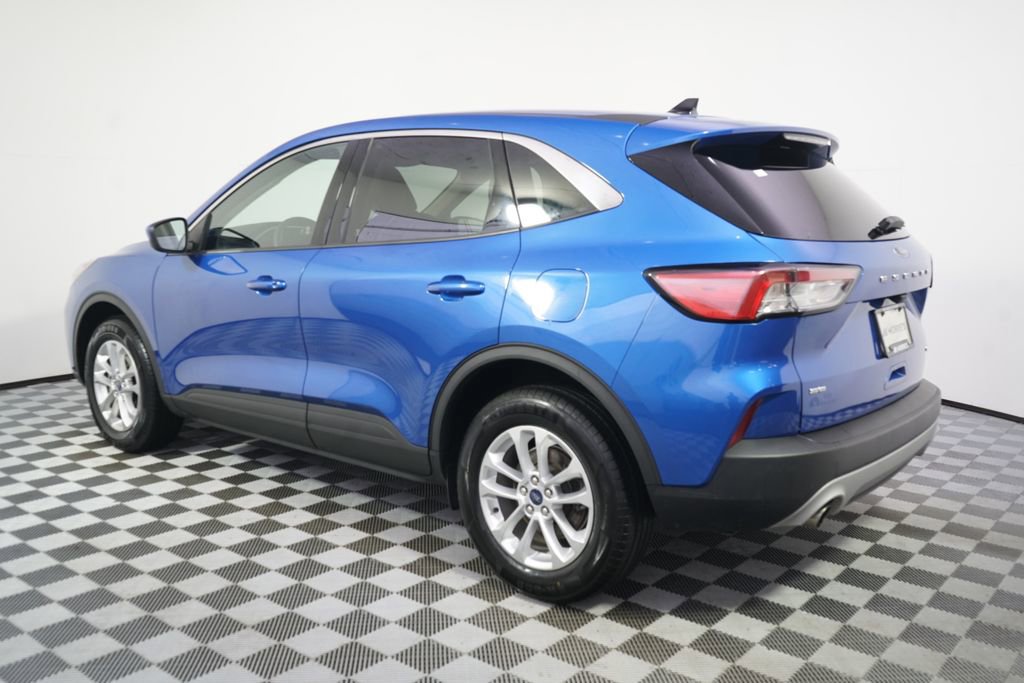 Used 2020 Ford Escape SE AWD/4WD image 3
