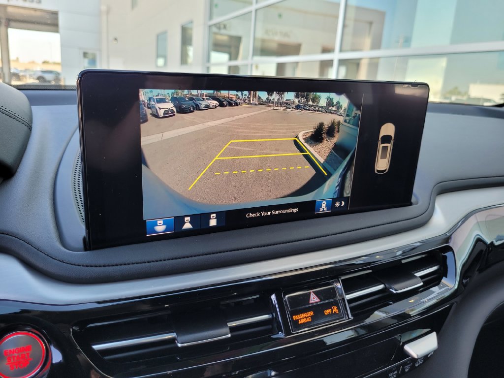 Used 2026 Acura MDX w/ Technology Package AWD/4WD image 10