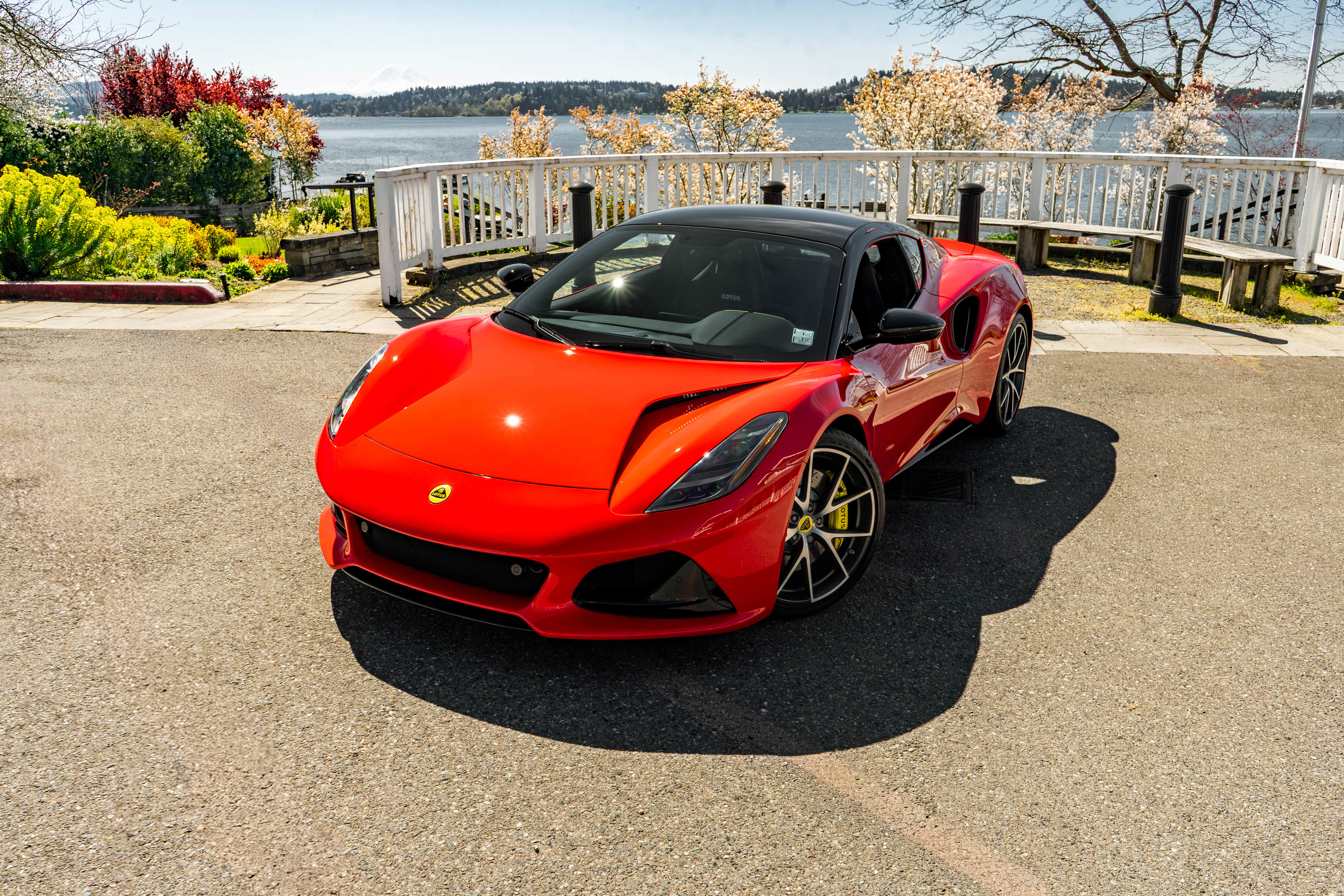 Used 2024 Lotus Emira First Edition image 3