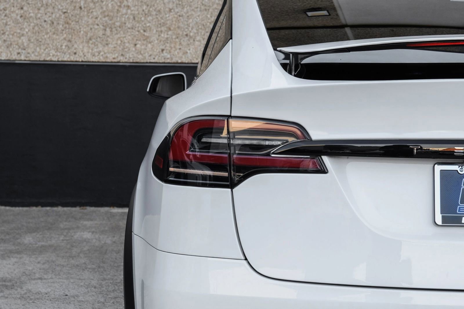 Used 2023 Tesla Model X Plaid image 64