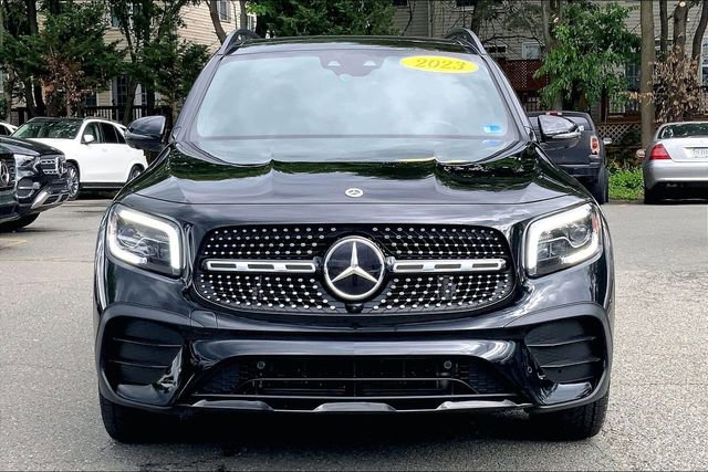 Certified 2023 Mercedes-Benz GLB 250 4MATIC image 2
