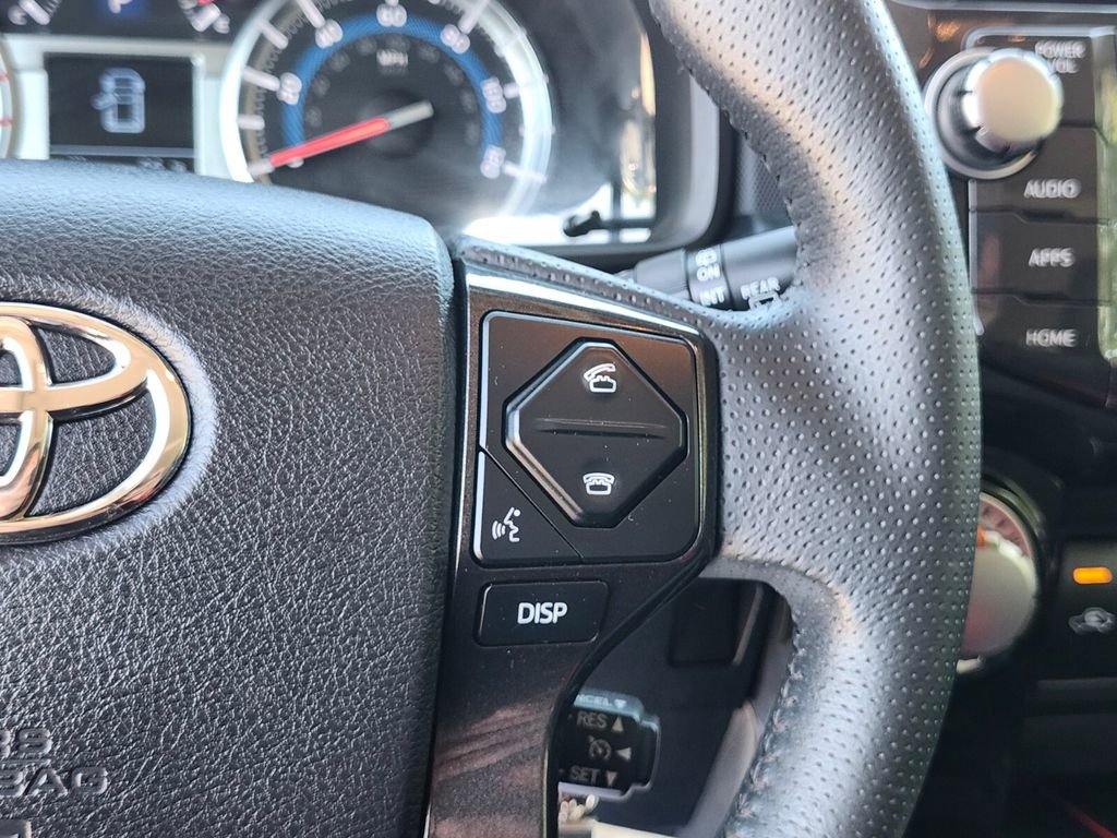 Used 2019 Toyota 4Runner TRD Off-Road Premium AWD/4WD image 30
