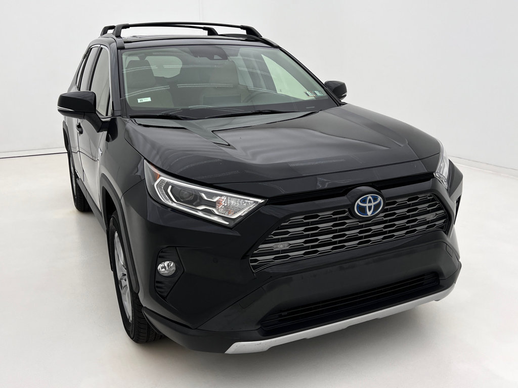 Used 2019 Toyota RAV4 Limited w/ Carpet Mat Package AWD/4WD image 3