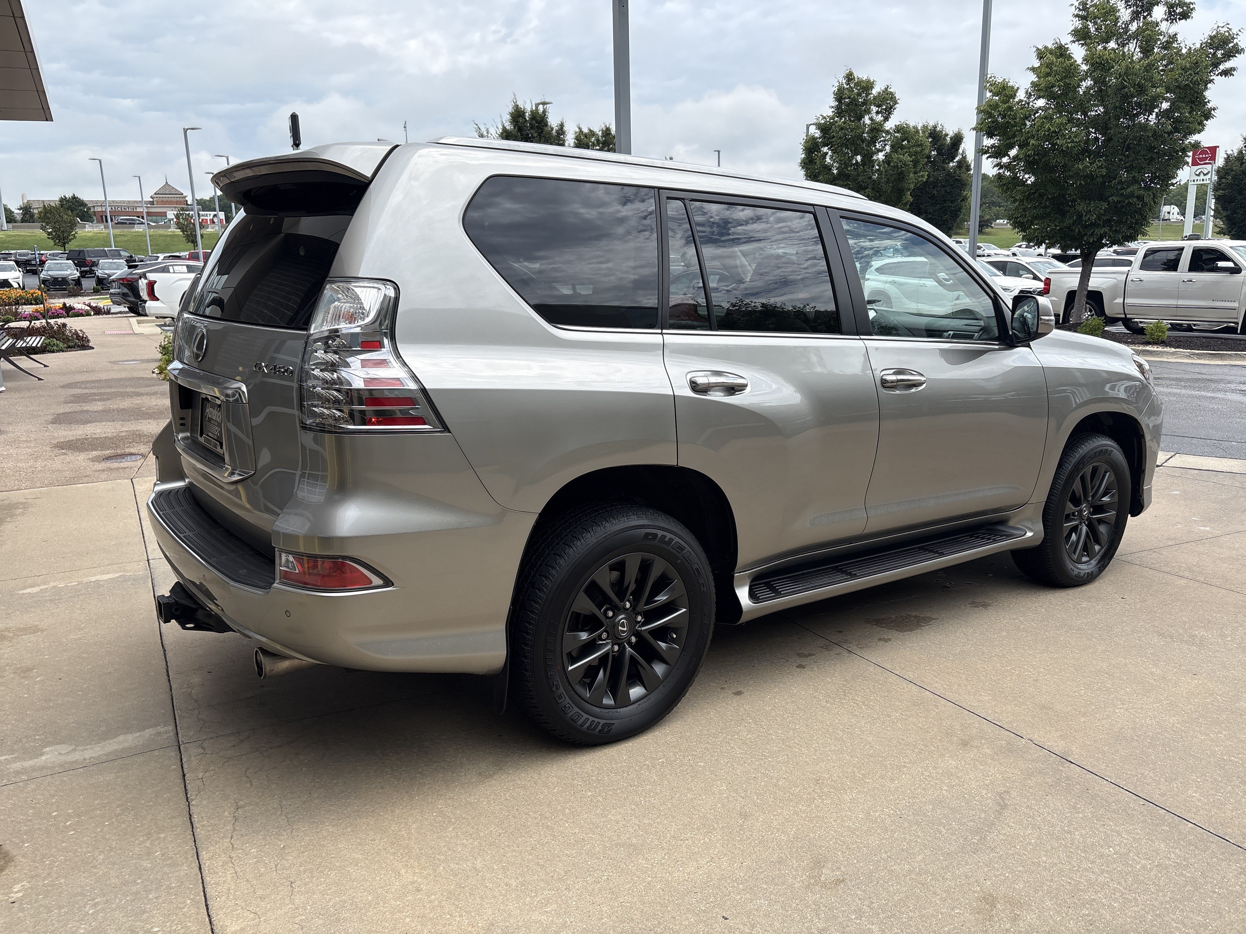 Used 2023 Lexus GX 460 Premium AWD/4WD image 10