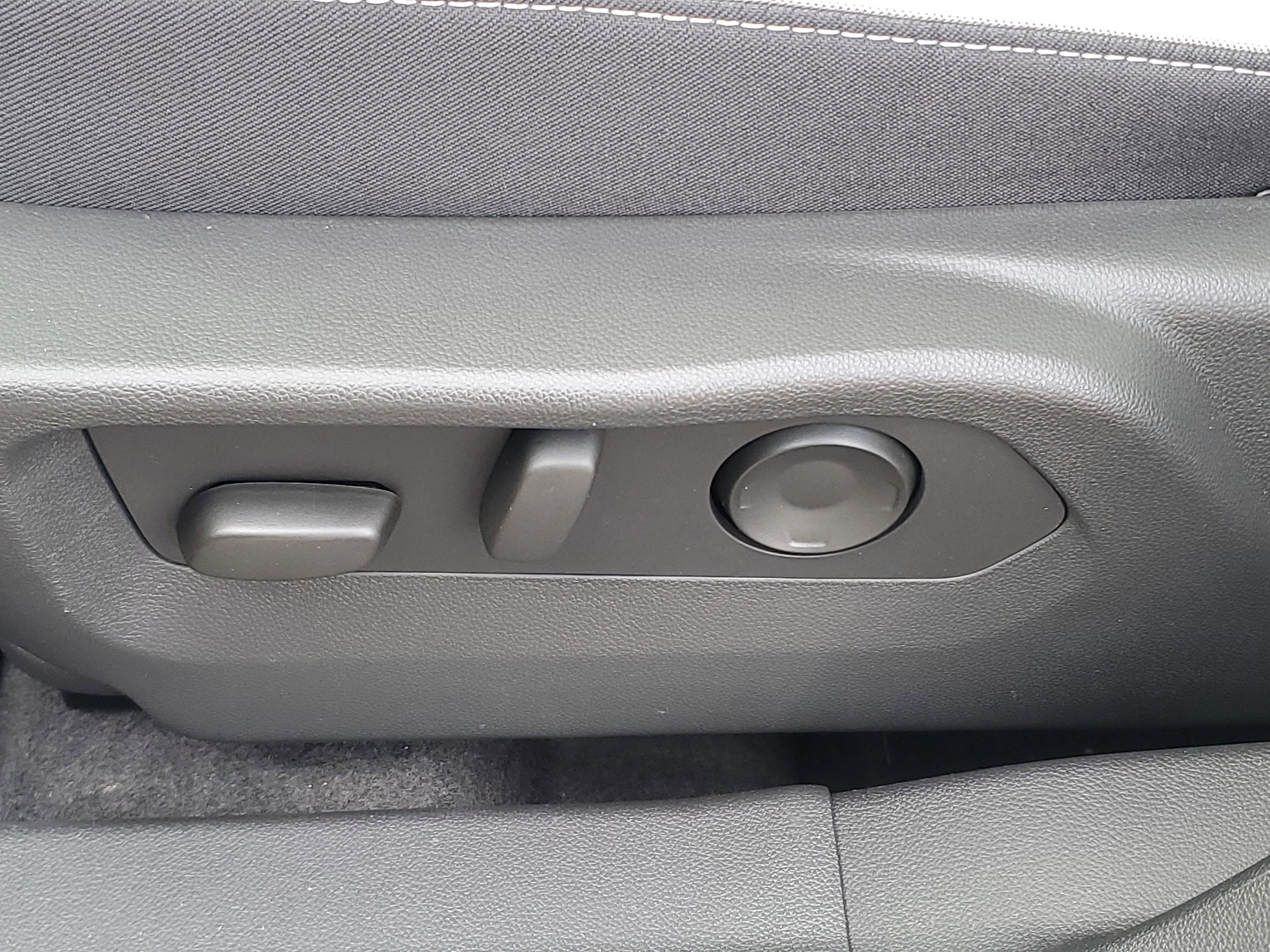 New 2026 Buick Envision Sport Touring image 27