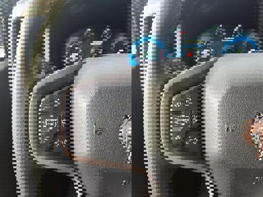 New 2025 Ford Bronco Badlands image 18