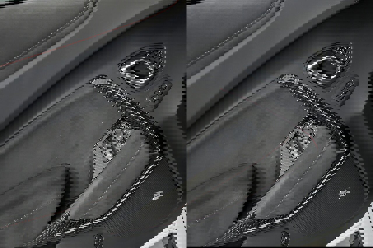 Used 2018 Chevrolet Camaro ZL1 image 19