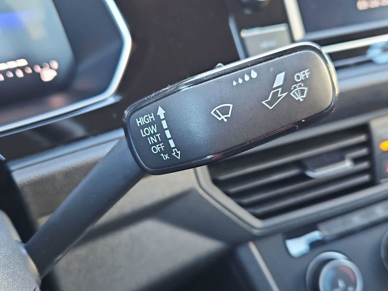 Certified 2024 Volkswagen Jetta S FWD image 24