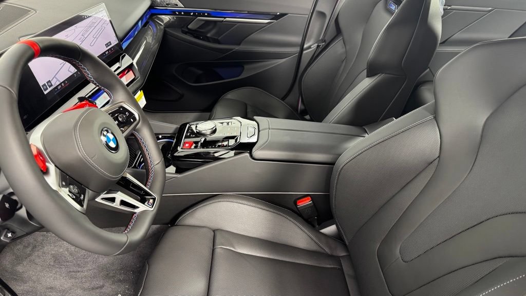 New 2027 BMW M5 Touring AWD/4WD image 14