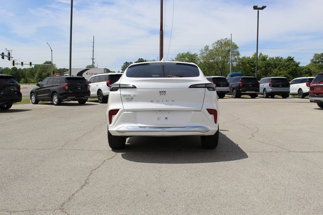 Used 2026 Buick Envista Avenir FWD image 4