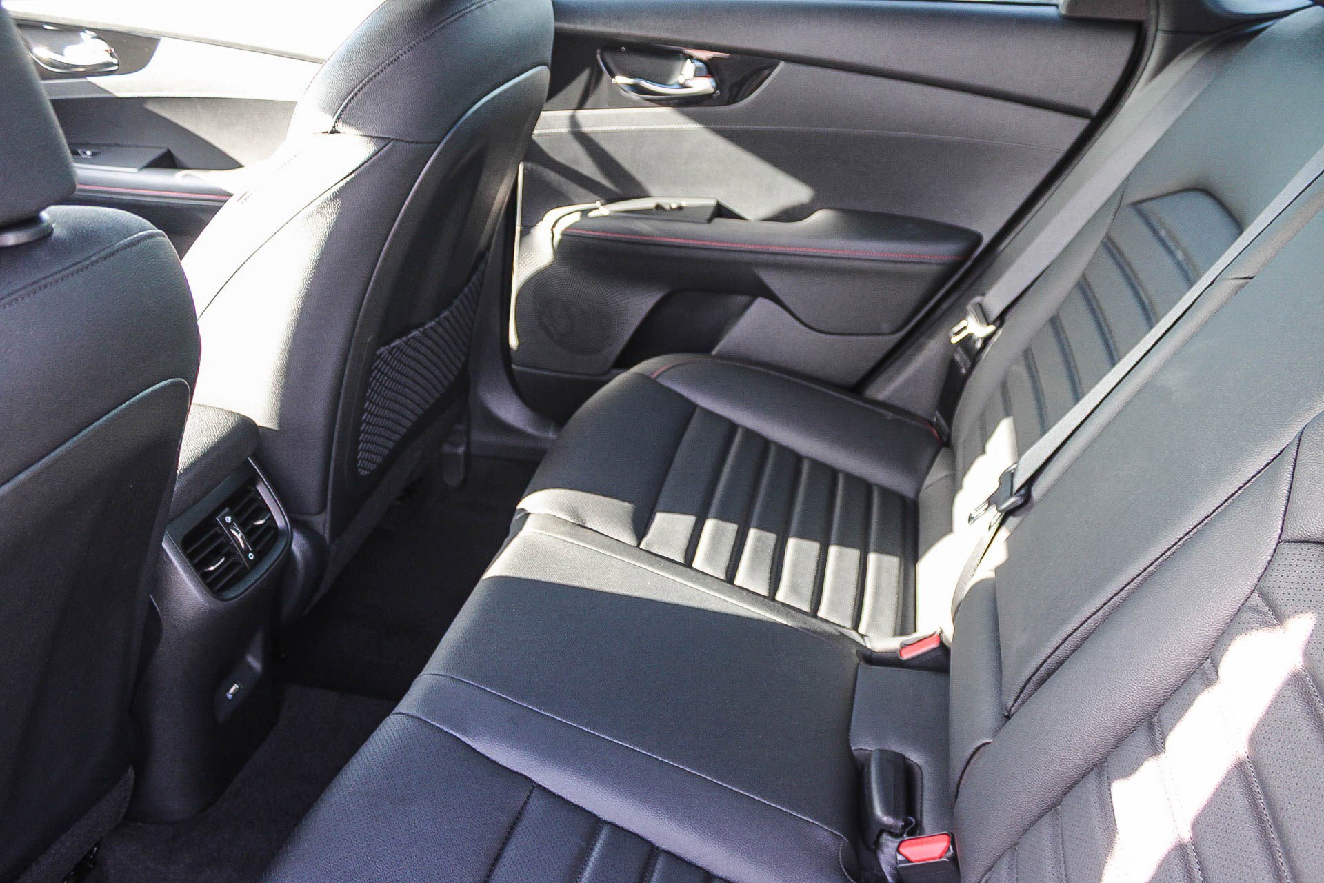 Used 2022 Kia Forte GT image 19