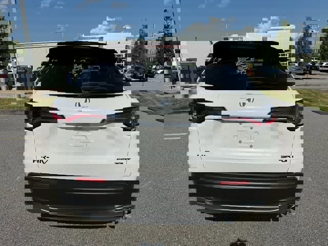 New 2026 Honda HR-V Sport image 4