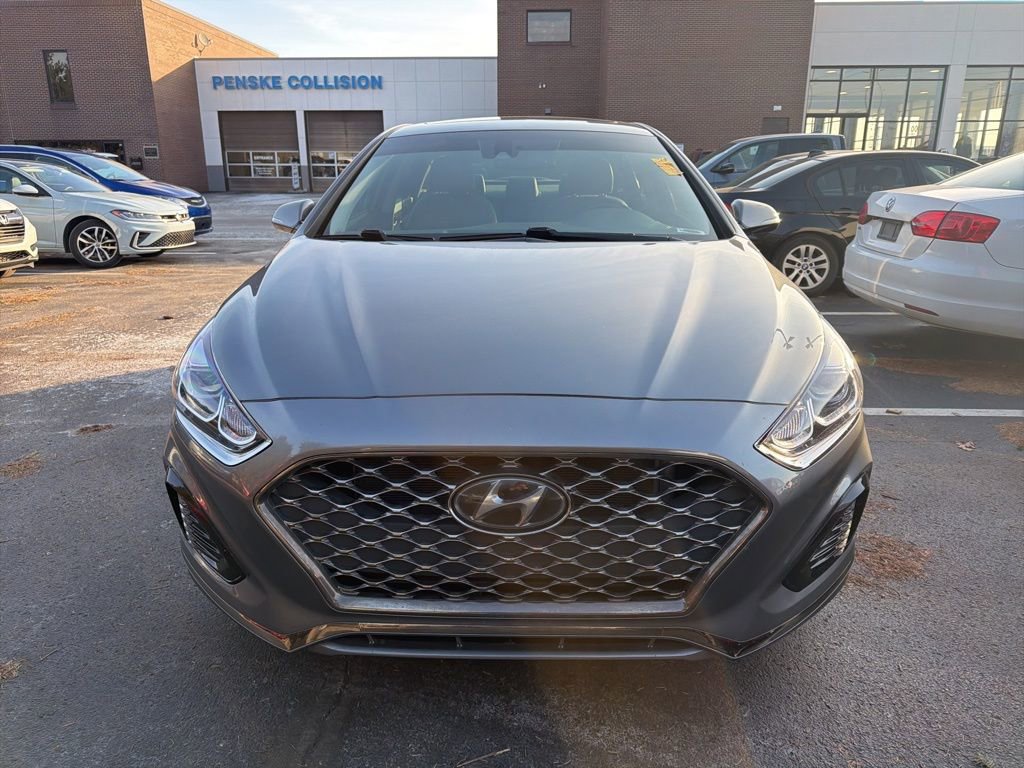 Used 2019 Hyundai Sonata Limited w/ Cargo Package image 5