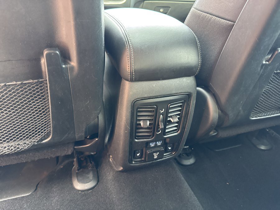 Used 2020 Dodge Durango R/T w/ Technology Group image 24