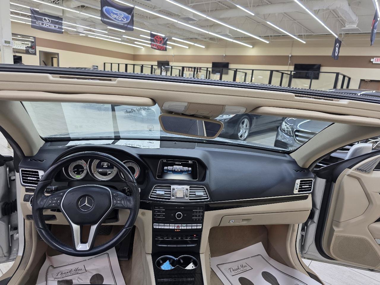Used 2016 Mercedes-Benz E 550 Cabriolet image 28