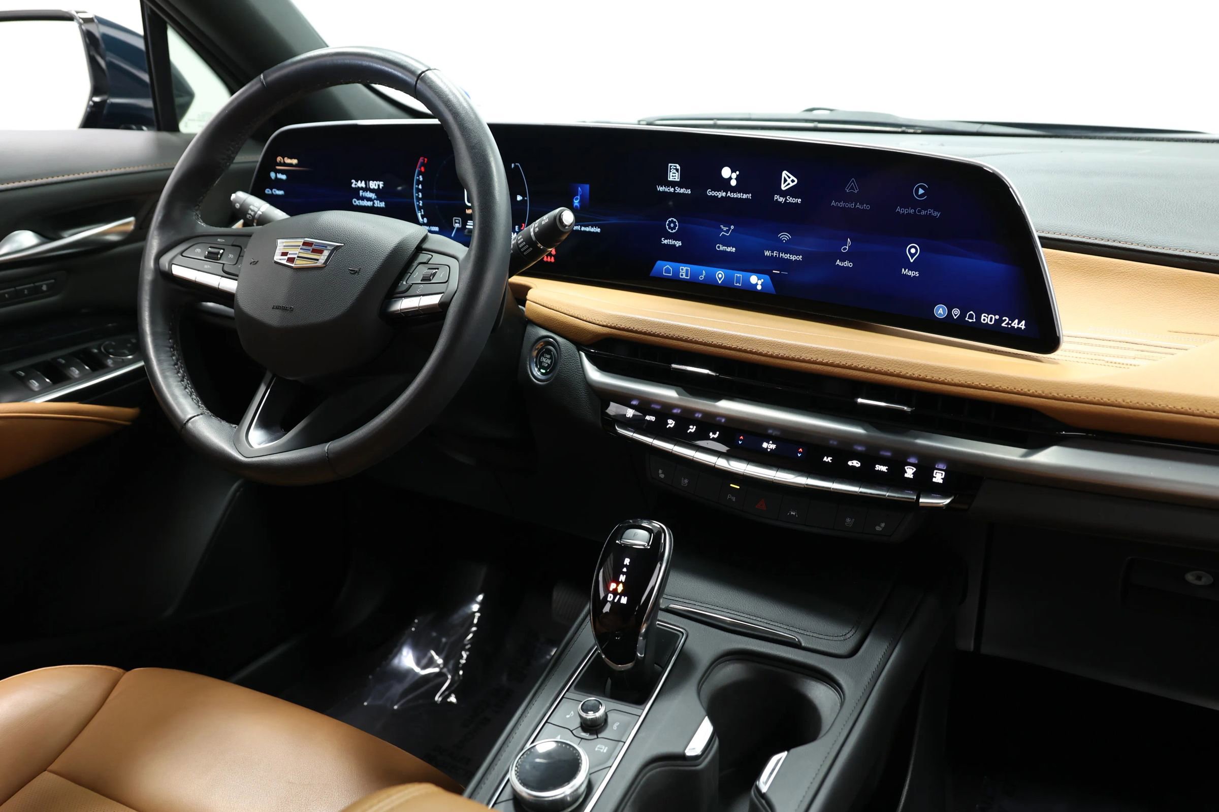 Used 2024 Cadillac XT4 Premium Luxury image 70