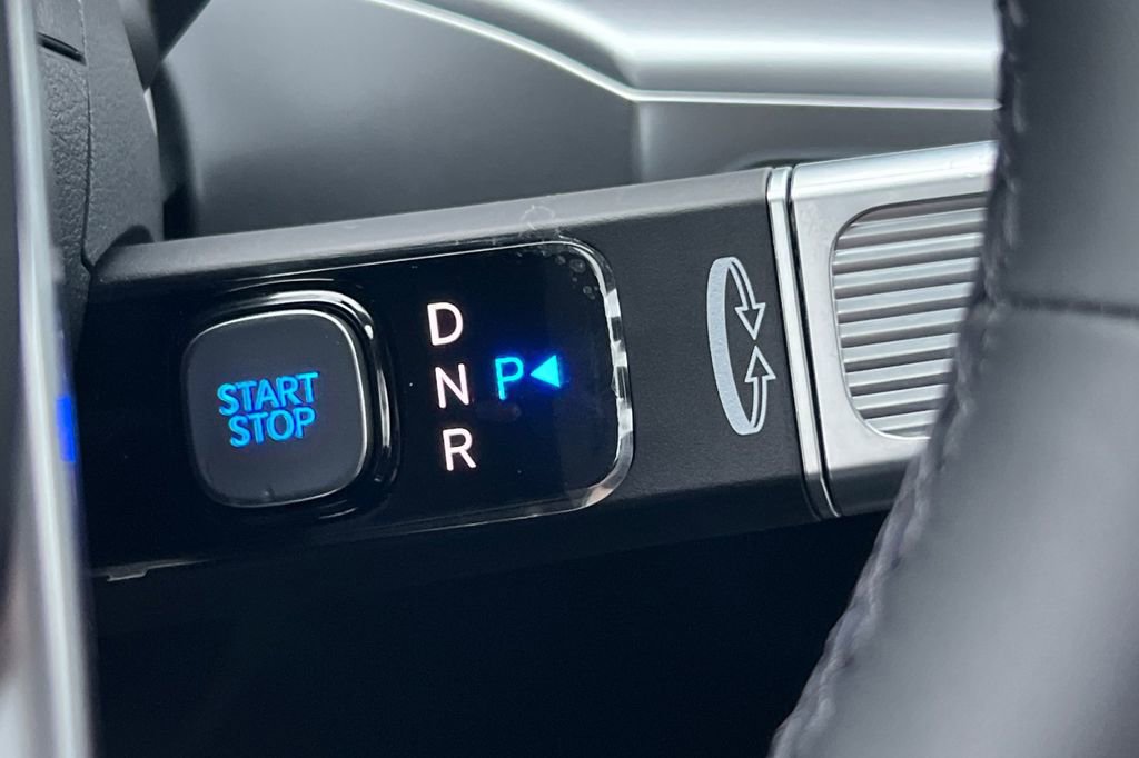 New 2026 Hyundai Ioniq 9 SEL w/ Tow & Go Package AWD/4WD image 19