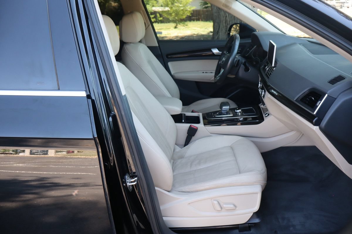 Used 2018 Audi Q5 2.0T Premium Plus w/ Premium Plus Package AWD/4WD image 22