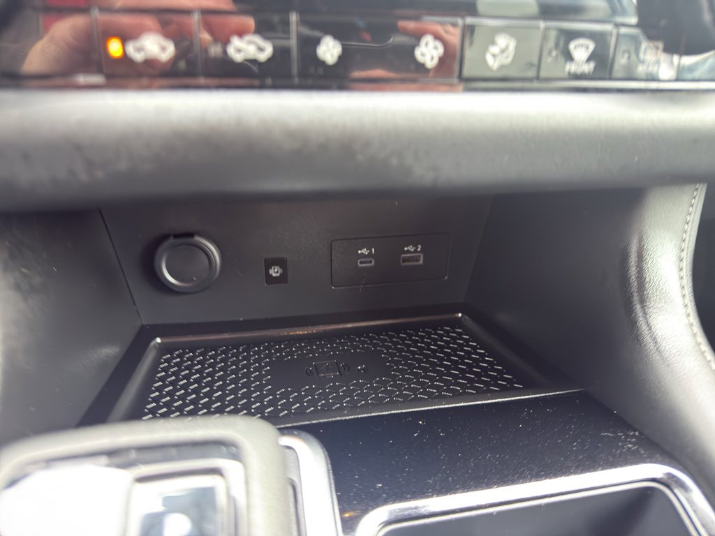 Certified 2024 Nissan Pathfinder SL w/ Black Appearance Package image 20