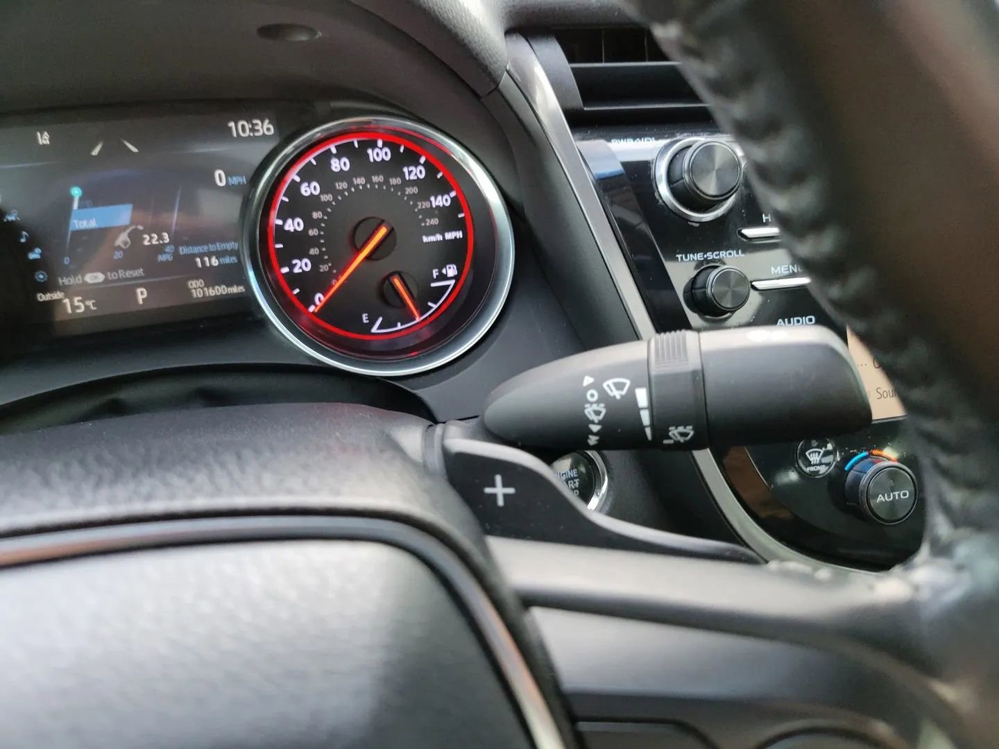 Used 2019 Toyota Camry XSE image 33