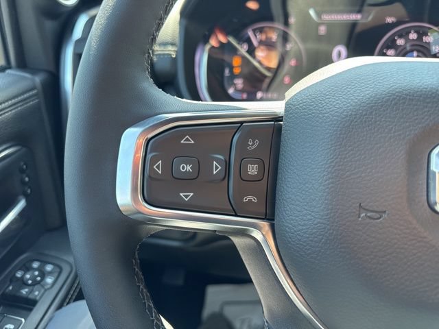 New 2026 RAM 2500 Laramie AWD/4WD image 22