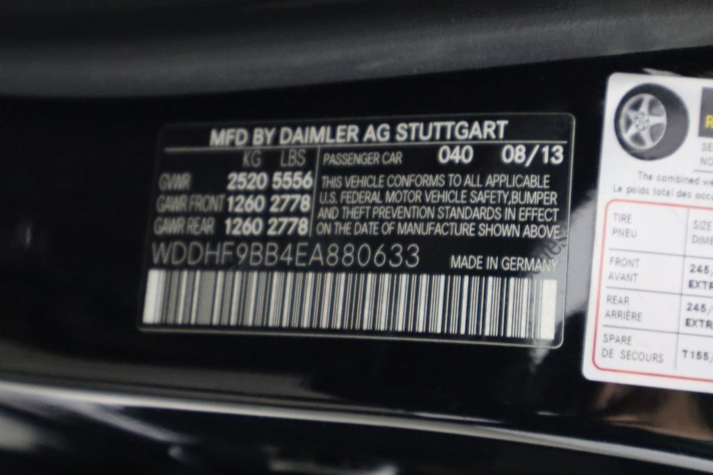 Used 2014 Mercedes-Benz E 550 4MATIC Sedan image 34