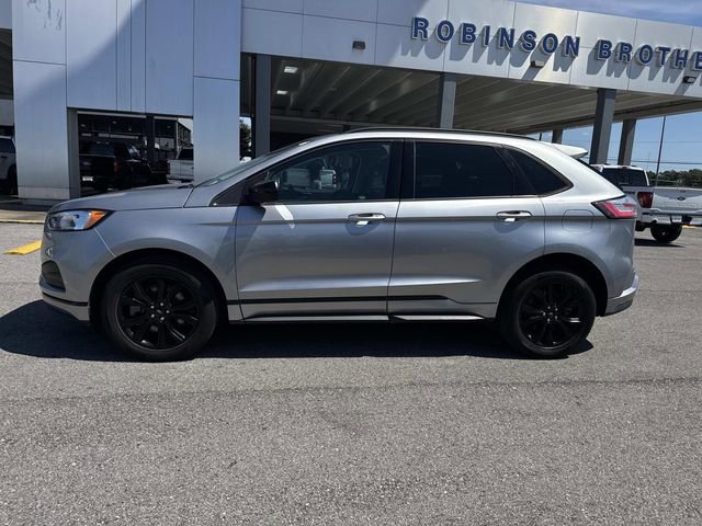 Used 2022 Ford Edge SE w/ Black Appearance Package AWD/4WD image 8
