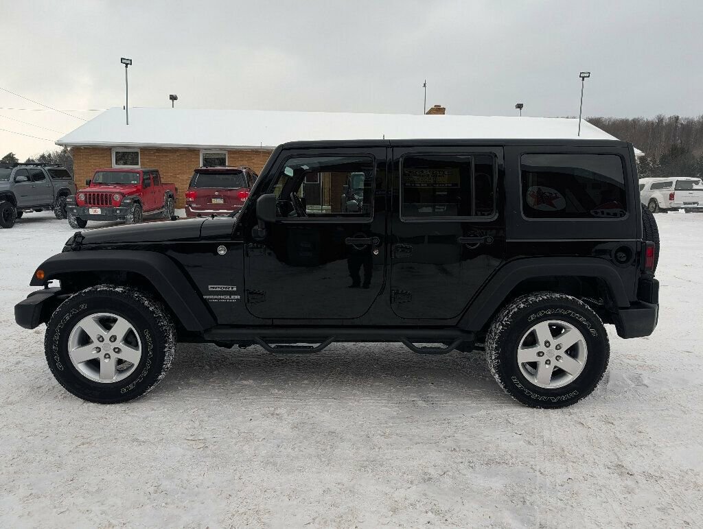 Used 2014 Jeep Wrangler Unlimited Sport w/ Quick Order Package 24S image 9
