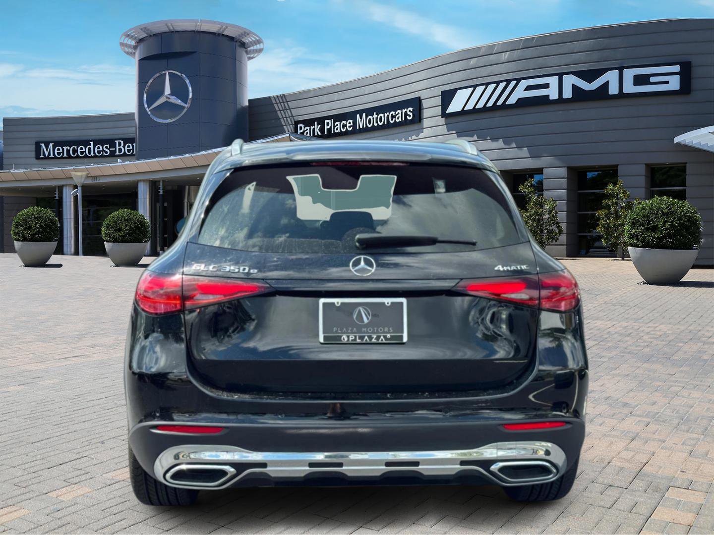 Certified 2025 Mercedes-Benz GLC 350e 4MATIC image 4