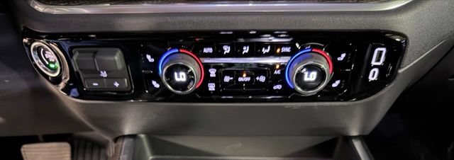 Used 2026 Chevrolet Silverado 1500 LT Trail Boss AWD/4WD image 29