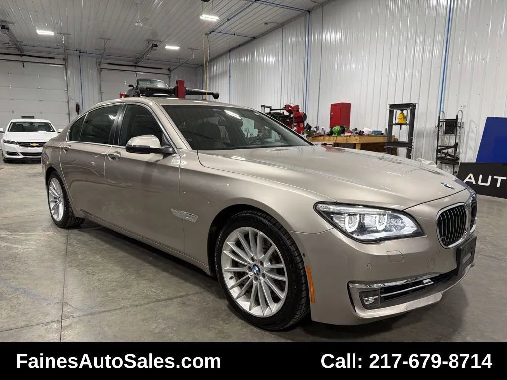 Used 2015 BMW 750Li xDrive 750Li xDrive Sedan 4D image 29